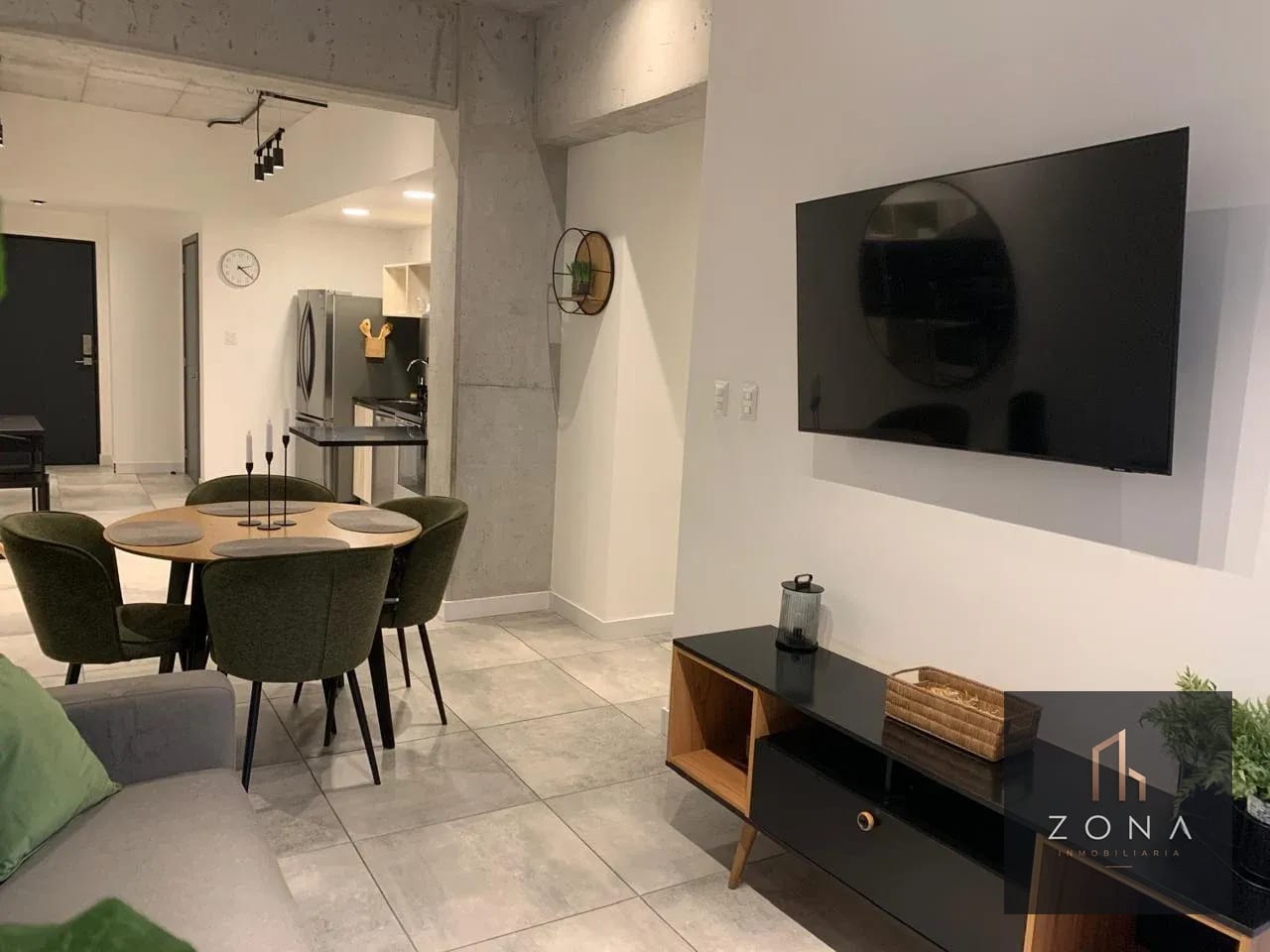 Apartamento, Z4 — Apartamento en Alquiler en Zona 4, Guatemala, Ciudad — foto 2 de 5