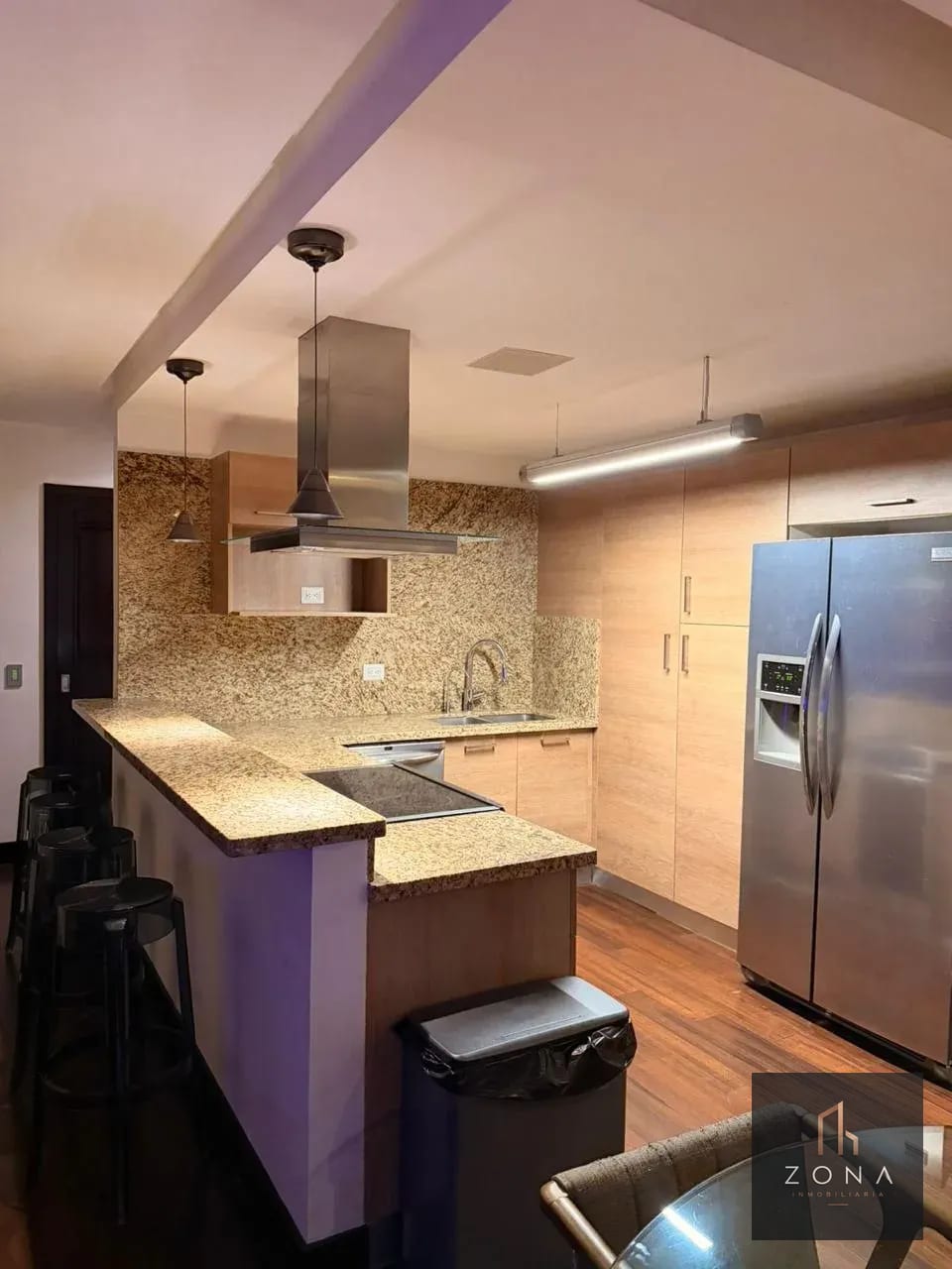 Apartamento Amueblado, Z14 — Apartamento en Alquiler en Zona 14, Guatemala, Ciudad — foto 3 de 5