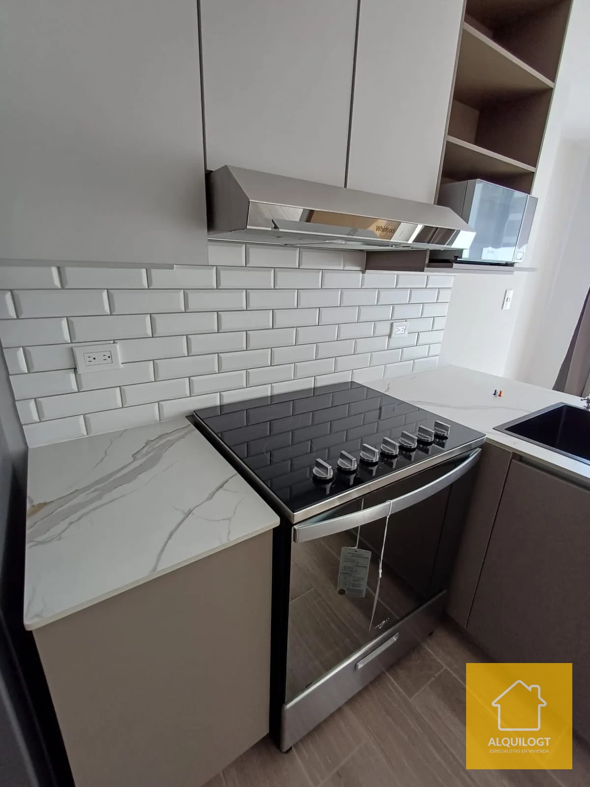 APARTAMENTO CERCA DE OAKLAND Y LA ESTACIÓN ZONA 10 DE 1 HAB AGT2997 — Apartamento en Alquiler en Biko, Zona 10, Guatemala, Ciudad — foto 4 de 13