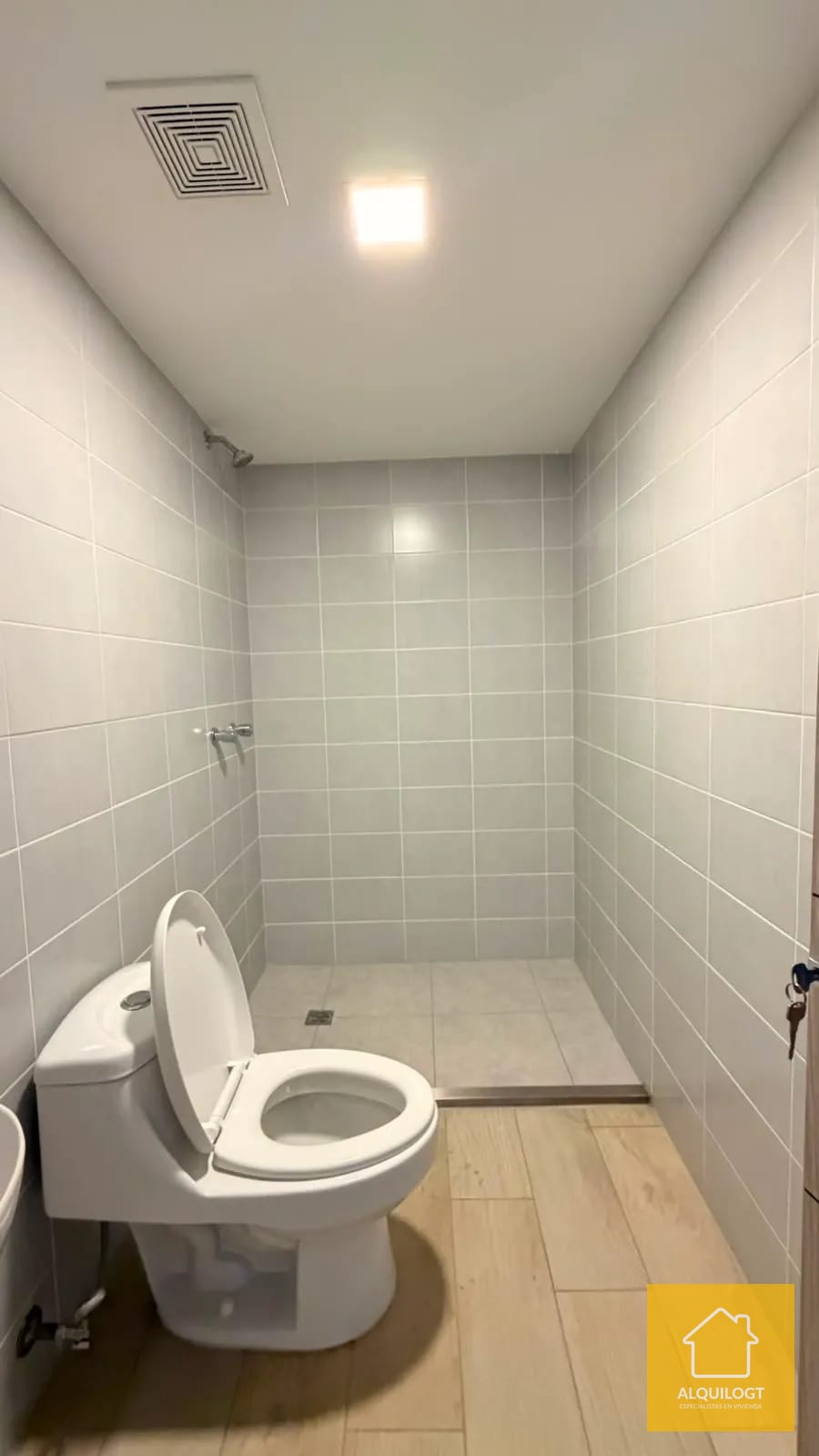 Apartamento Amueblado Santa Elisa Zona 12 — Apartamento en Alquiler en Armonía, Zona 12, Guatemala, Ciudad — foto 7 de 13