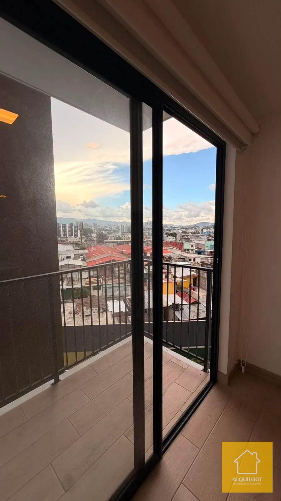 Apartamento Amueblado Santa Elisa Zona 12 — Apartamento en Alquiler en Armonía, Zona 12, Guatemala, Ciudad — foto 2 de 13