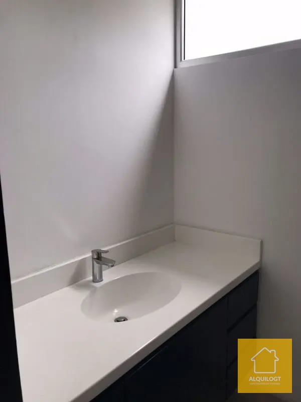Apartamento en Nueva Caledonia Zona 16 — Apartamento en Venta en Nueva Caledonia, Zona 16, Guatemala, Ciudad — foto 6 de 14