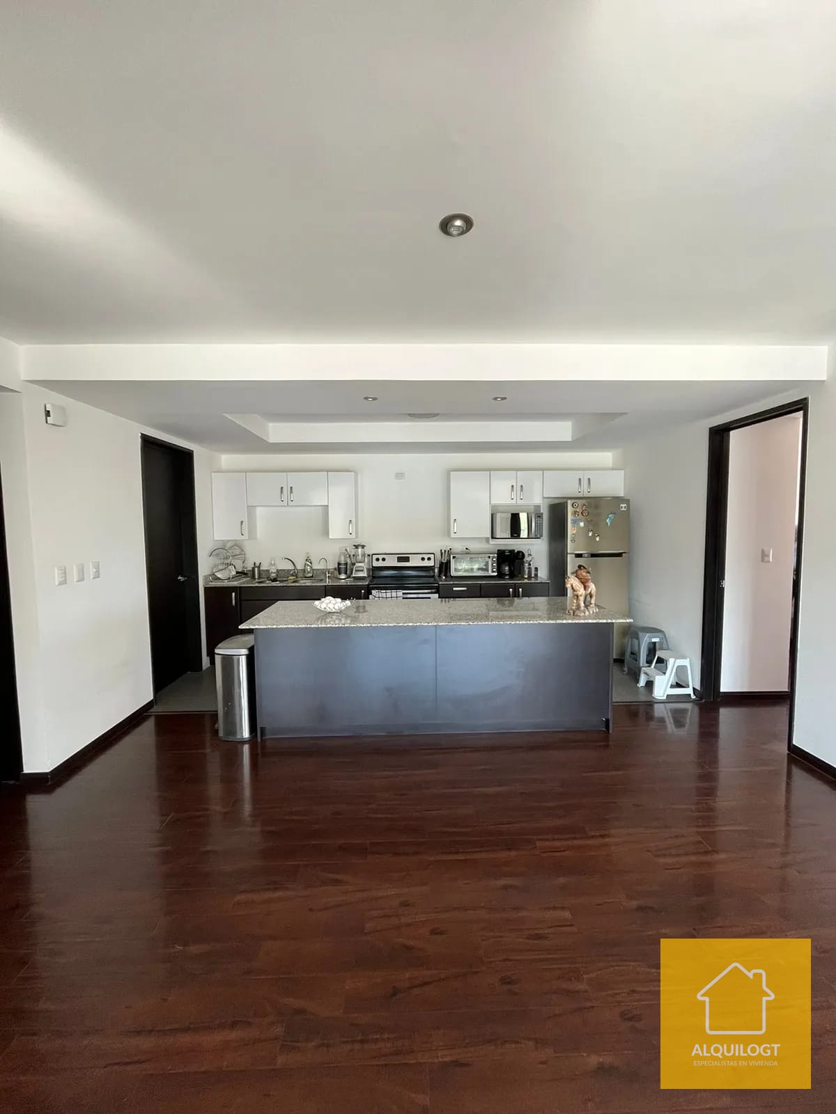 Apartamento en Nueva Caledonia Zona 16 — Apartamento en Venta en Nueva Caledonia, Zona 16, Guatemala, Ciudad — foto 1 de 14