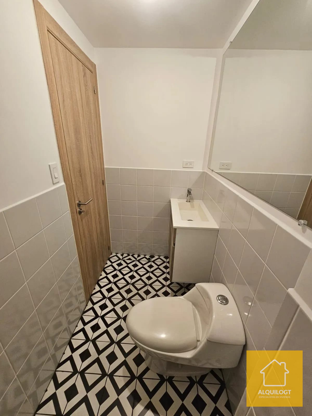 Apartamento Zona 4 de 1 Hab AGT3086 — Apartamento en Alquiler en Vivo Zona 4, Zona 4, Guatemala, Ciudad — foto 2 de 10