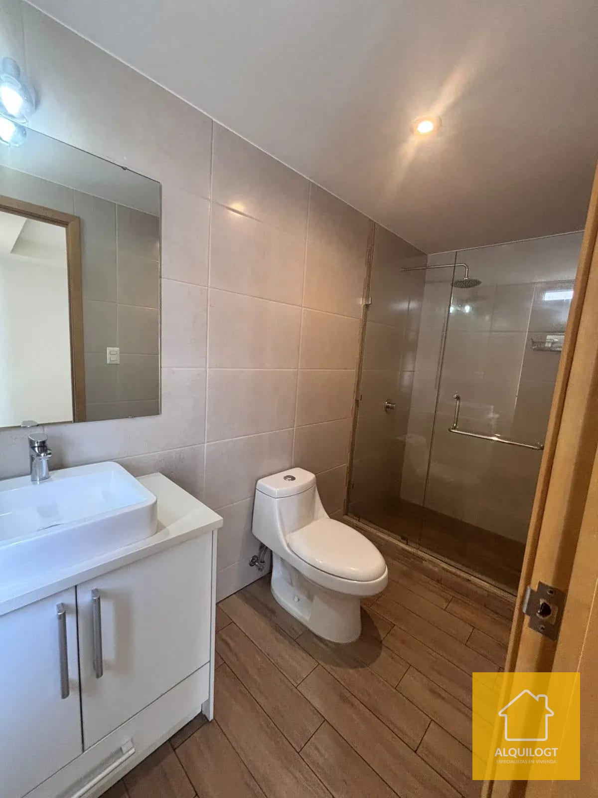 Apartamento los Próceres Zona 10 de 3 Hab AGT3017 City Haus — Apartamento en Alquiler en City Haus, Zona 10, Guatemala, Ciudad — foto 2 de 17