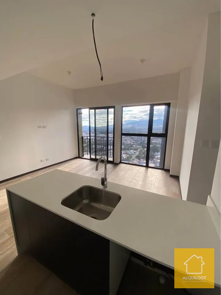 Apartamento en Avenida Mariscal Zona 11 de 3 Hab AGT2949 Altaire — Apartamento en Alquiler en Balmes 47, Zona 11, Guatemala, Ciudad — foto 1 de 10