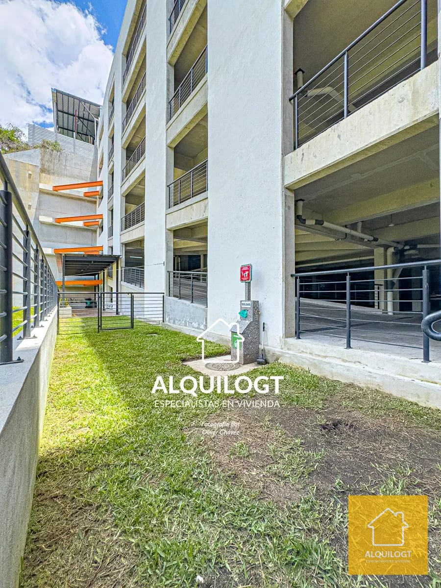 Apartamento Zona 2 Bossen Super Centrico — Apartamento en Alquiler en Bossen, Zona 2, Guatemala, Ciudad — foto 12 de 13