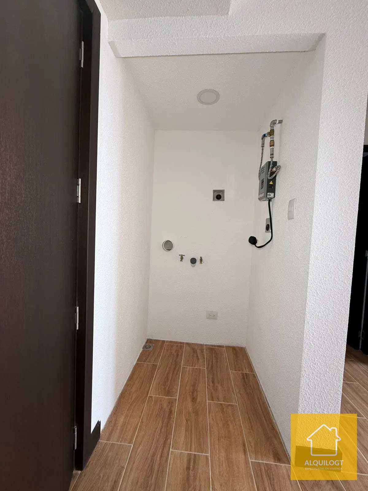 Apartamento Frente al Cerrito del Carmen Zona 1 Vecindario Salome — Apartamento en Alquiler en El Centro, Zona 1, Guatemala, Ciudad — foto 4 de 11
