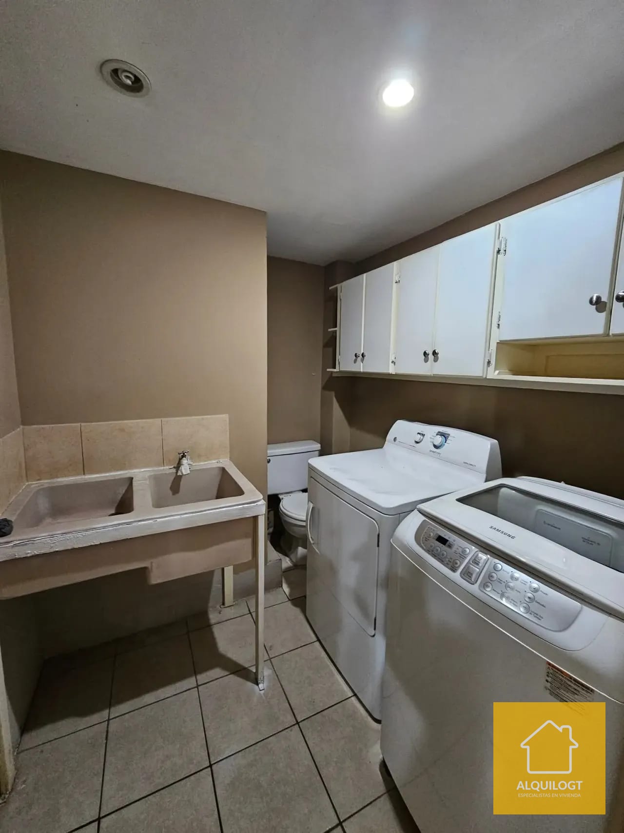 Apartamento la Zona Viva Zona 10 Excelente Ubicacion — Apartamento en Alquiler en Canamco, Zona 10, Guatemala, Ciudad — foto 9 de 12