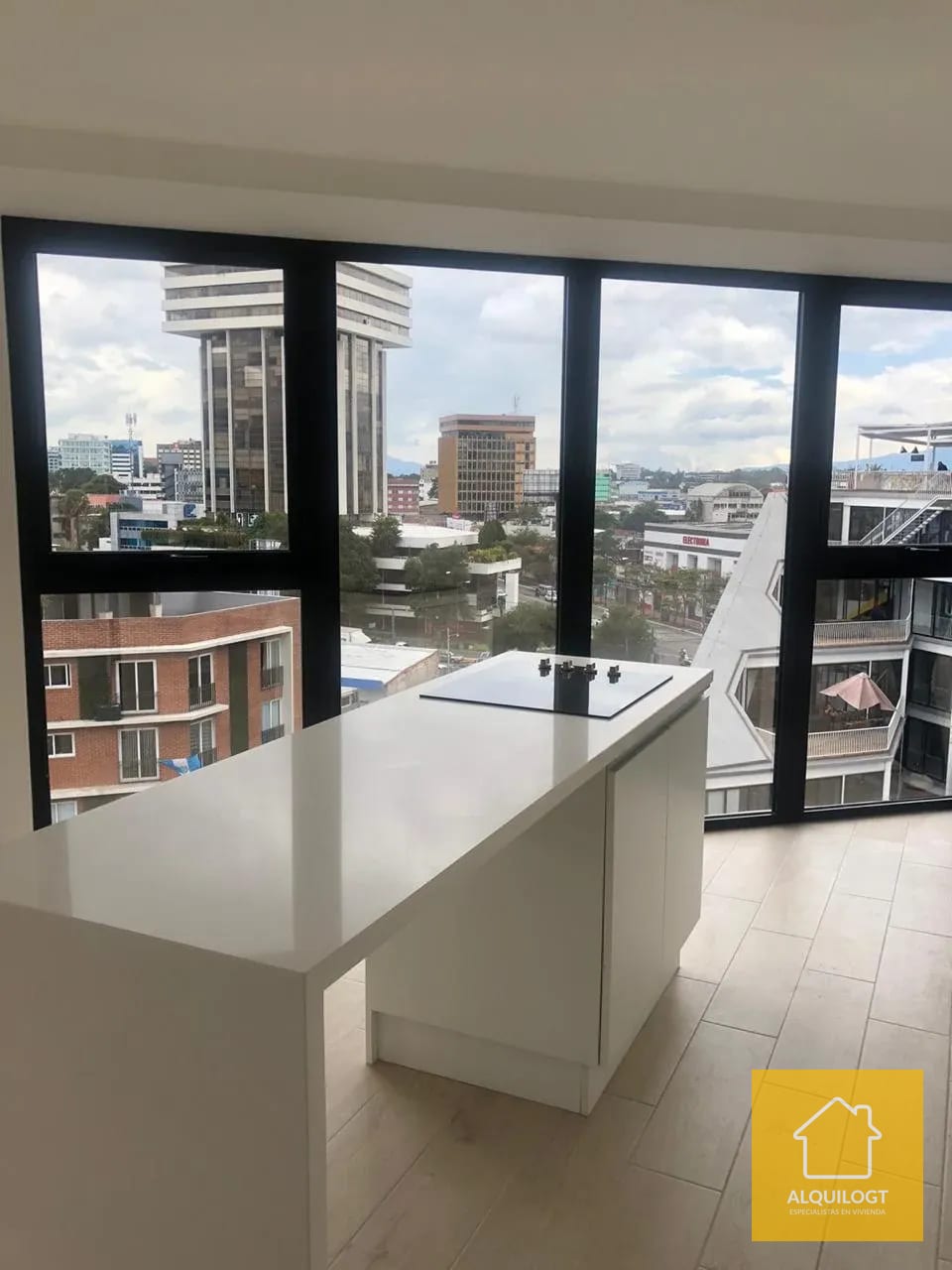 Apto en Quo Zon — Apartamento en Alquiler en QUO, Zona 4, Guatemala, Ciudad — foto 1 de 13