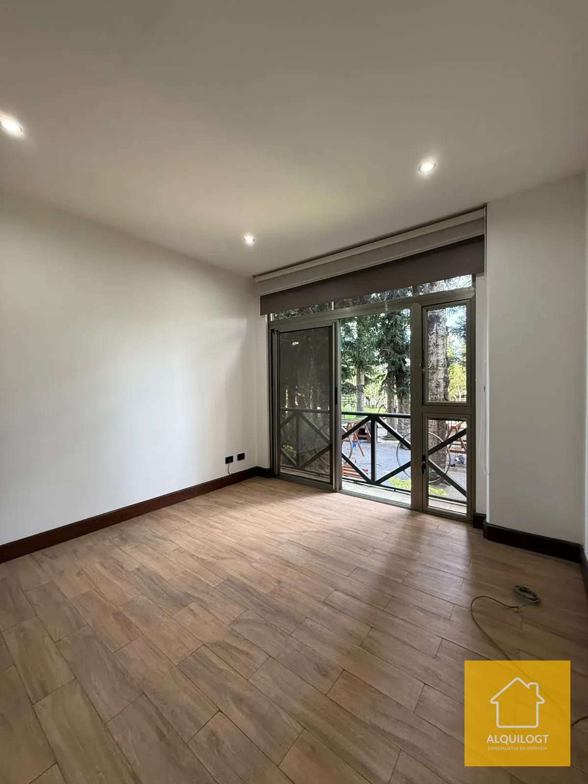 Amplio Apartamento de Lujo en Torre Oakland — Apartamento en Alquiler en Oakland I, Zona 10, Guatemala, Ciudad — foto 2 de 17