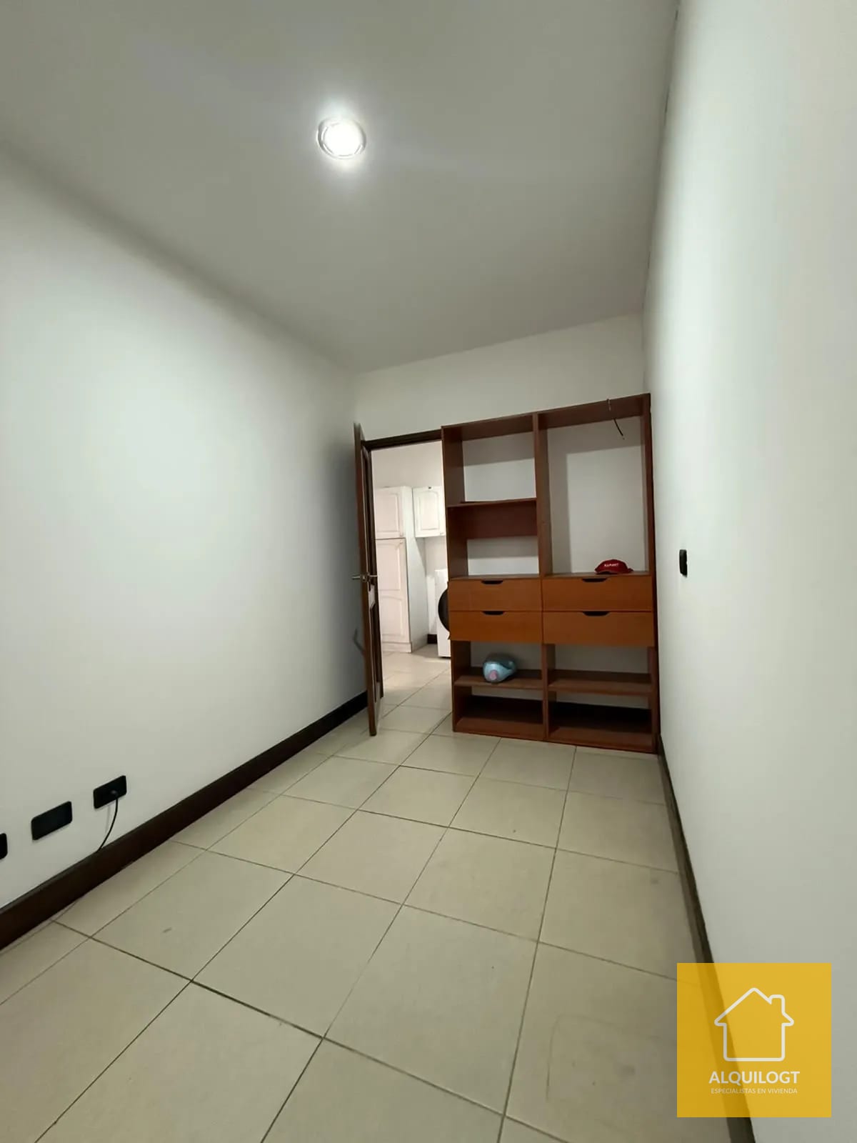 Amplio Apartamento de Lujo en Torre Oakland — Apartamento en Alquiler en Oakland I, Zona 10, Guatemala, Ciudad — foto 10 de 17
