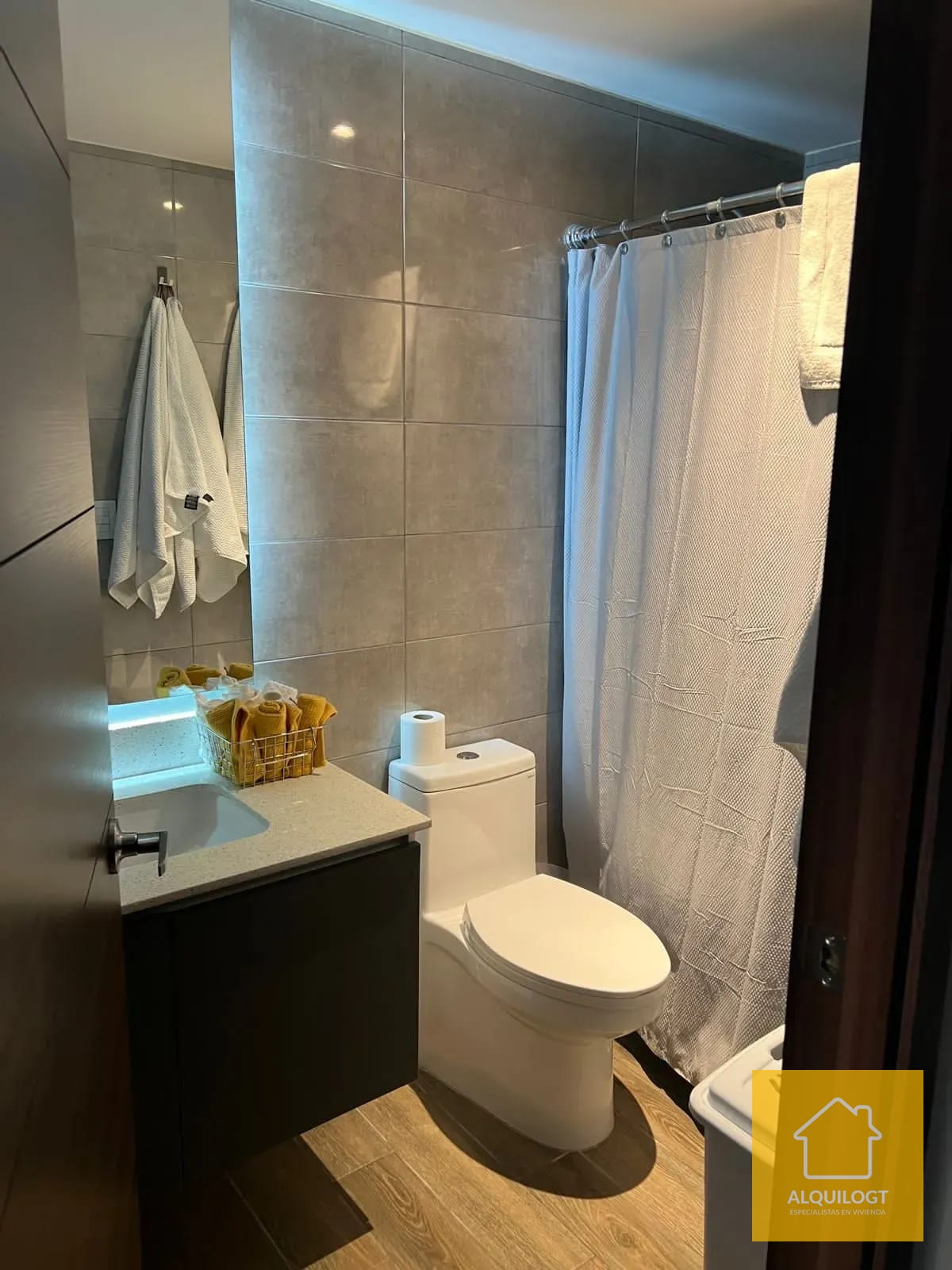 Apartamento en Parque 15 para Entrega Inmediata — Apartamento en Alquiler en Parque 15, Zona 15, Guatemala, Ciudad — foto 5 de 10