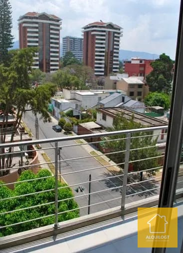 Apto con Excelente Ubicacion en Zona 14 Torre 14 — Apartamento en Alquiler en Torre 14, Zona 14, Guatemala, Ciudad — foto 1 de 11