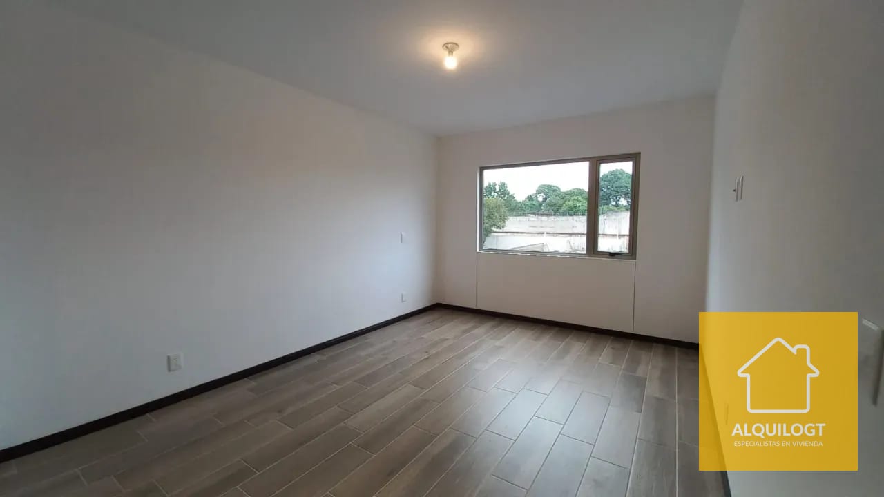 Apartamento la Villa al Final de la 14 Avenida Zona 14 Segheria — Apartamento en Alquiler en Segheria, Zona 14, Guatemala, Ciudad — foto 13 de 17