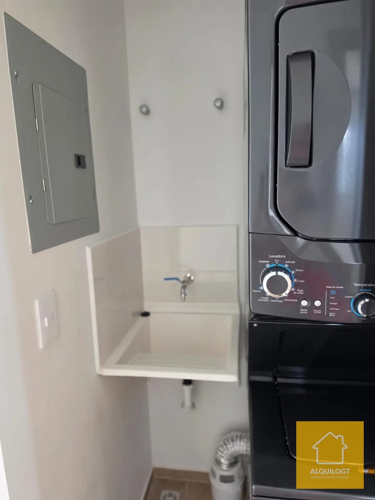 Apartamento Sobre la Petapa Acceso a Atanasio Tzul Andares Doce — Apartamento en Alquiler en Andares Doce, Zona 12, Guatemala, Ciudad — foto 7 de 16