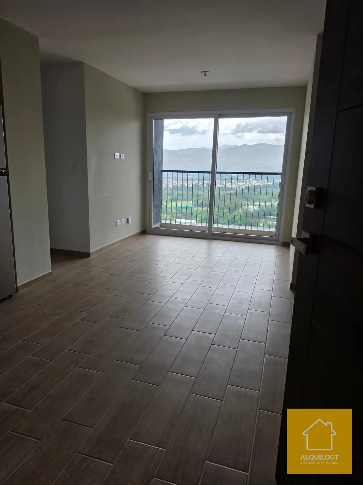 Apartamento Sobre la Petapa Acceso a Atanasio Tzul Andares Doce — Apartamento en Alquiler en Andares Doce, Zona 12, Guatemala, Ciudad — foto 12 de 16