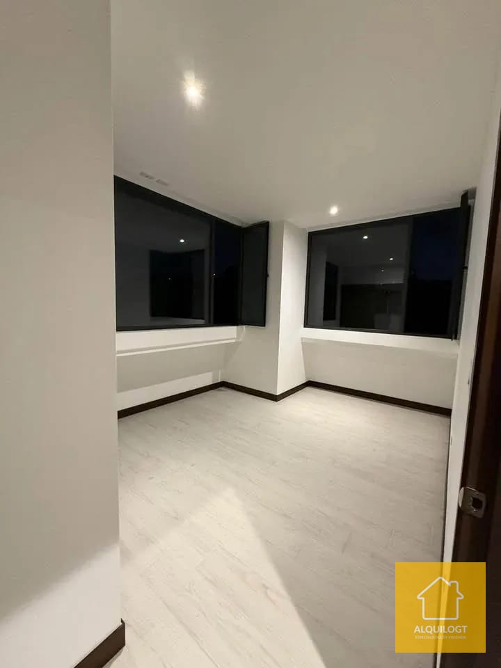 Apartamento Blvr Rafael Landivar Zona 15 Spazio Residencias — Apartamento en Alquiler en Spazio, Zona 15, Guatemala, Ciudad — foto 2 de 9