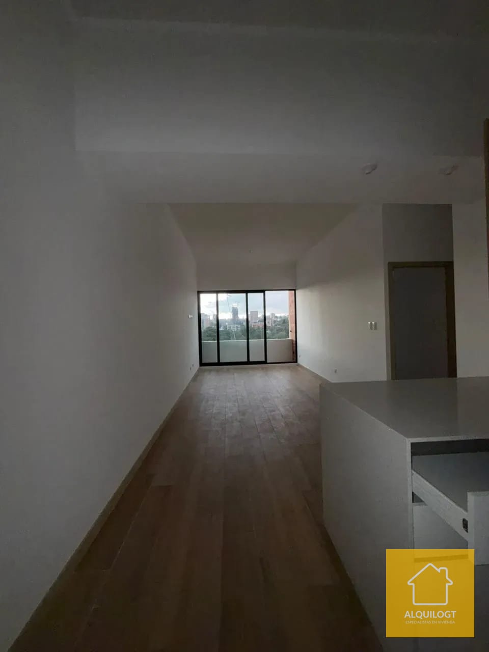 Apartamento Zona 10 en Vie los Proceres Ubicacion Privilegiada 2 Habi — Apartamento en Alquiler en Vié Los Próceres, Zona 10, Guatemala, Ciudad — foto 4 de 10