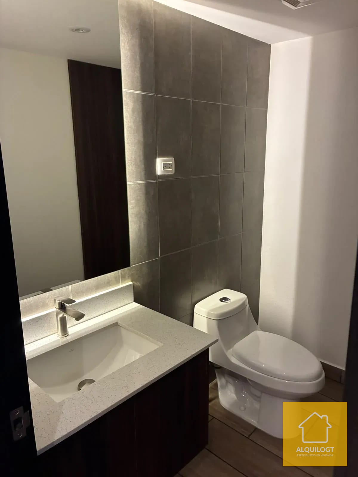 Apartamento Zona 16 San Isidro 2021 — Apartamento en Alquiler en San Isidro 20/21, Zona 16, Guatemala, Ciudad — foto 2 de 12