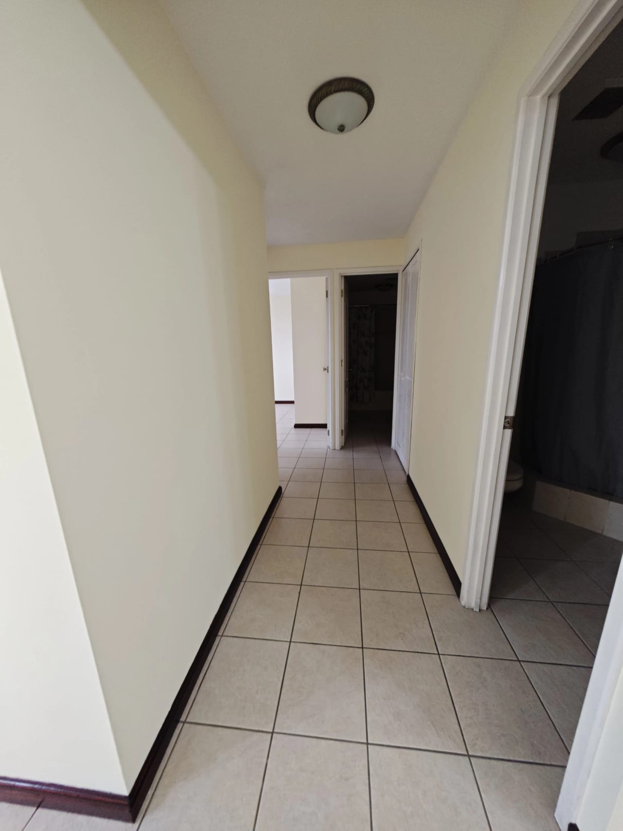 Apartamento en Santorini américas, excelente ubicación — Apartamento en Alquiler en Zona 14, Guatemala, Ciudad — foto 6 de 14
