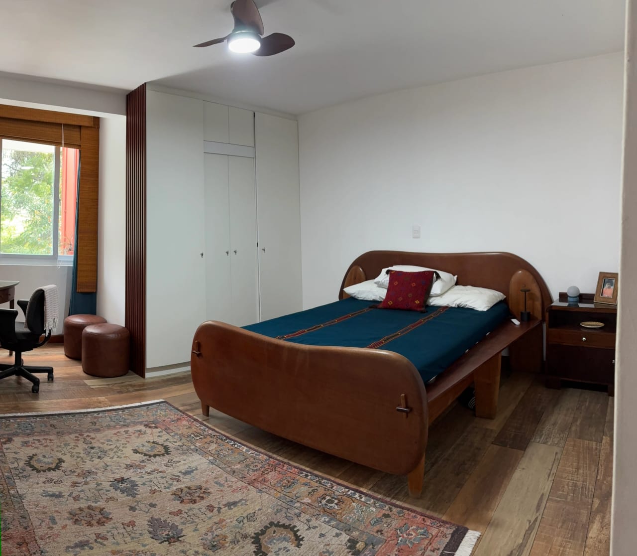 Ubicacion Privilegiada, en el Corazon Z de .10. Comodidad y Estilo — Apartamento en Alquiler en Zona 10, Guatemala, Ciudad — foto 4 de 7