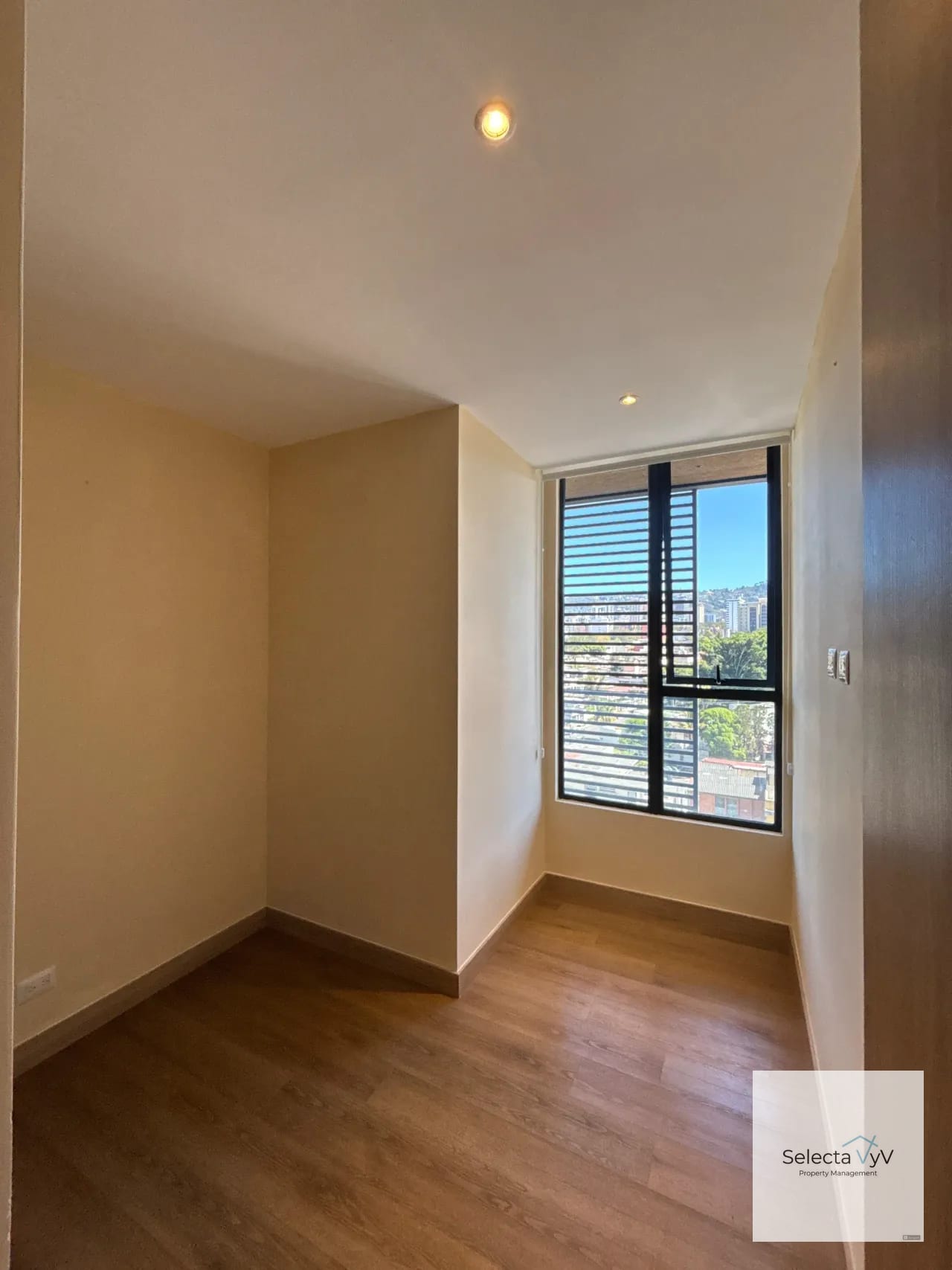 Apartamento edificio Trivá zona 15 — Apartamento en Alquiler en Zona 15, Guatemala, Ciudad — foto 3 de 15