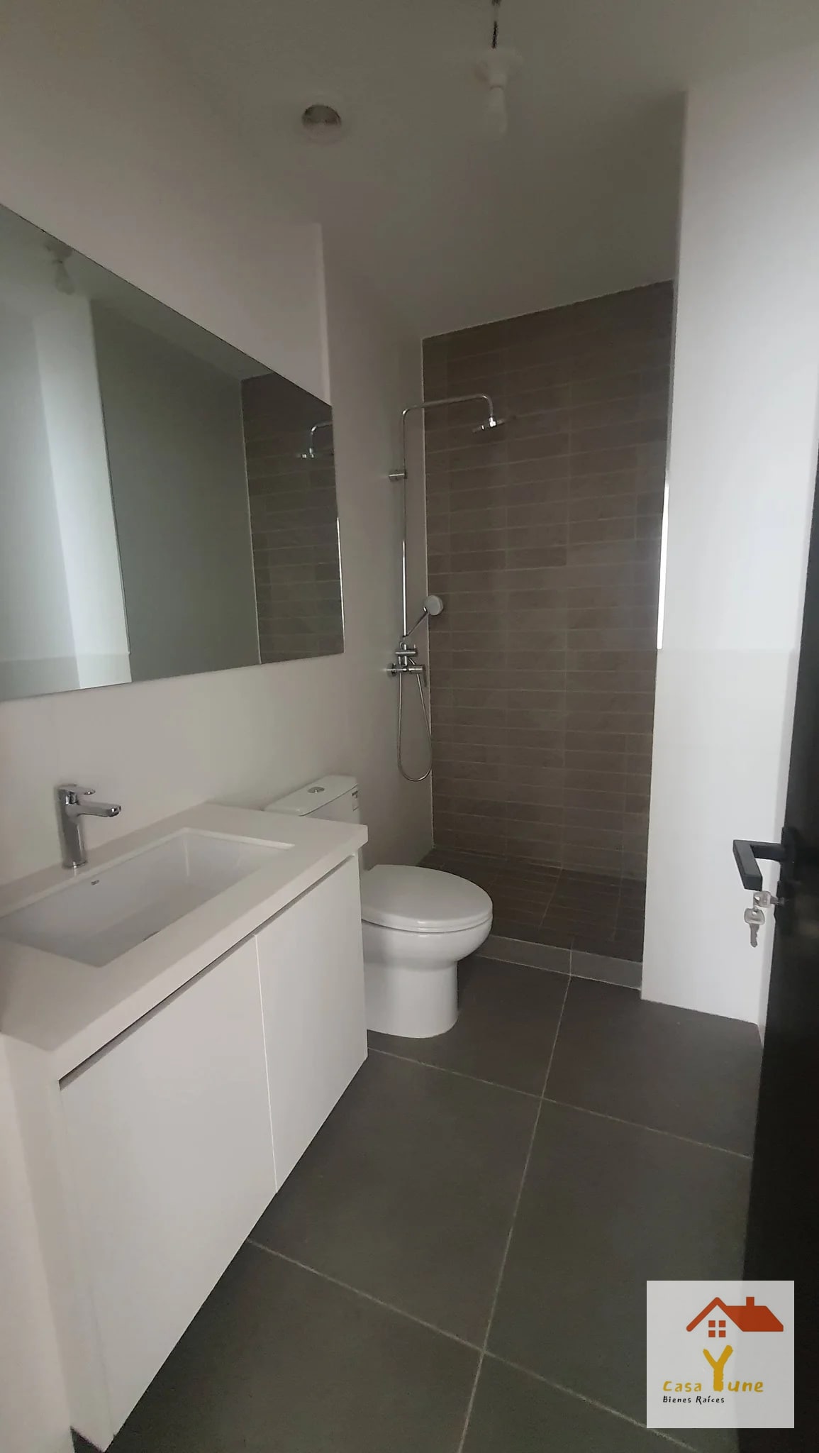 Apartamento en alquiler zona 16 Lirios Cayala Nuevo a estrenar - 9