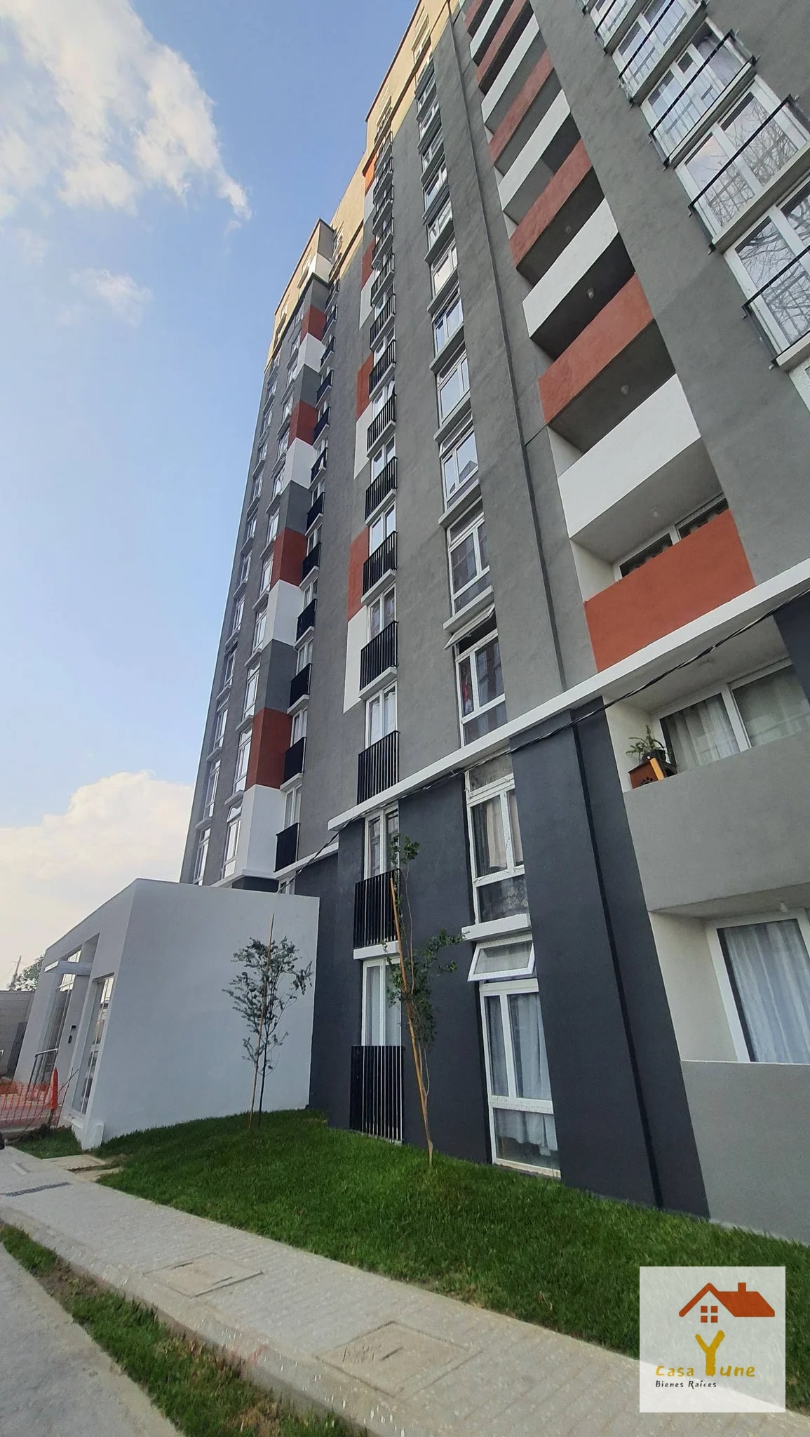 Apartamento en alquiler zona 6 Cumbre del Pedregal Semi Amueblado - 3