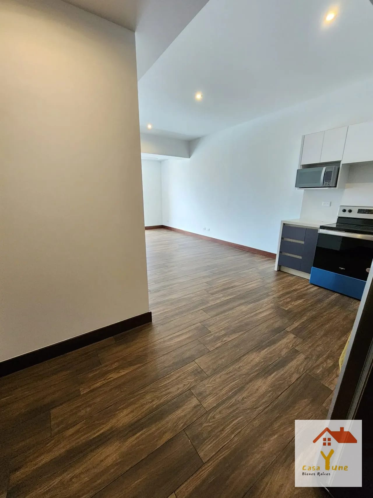 Apartamento en alquiler zona 14 Sector exclusivo — Apartamento en Alquiler en Casa Roble, Zona 14, Guatemala, Ciudad — foto 9 de 14