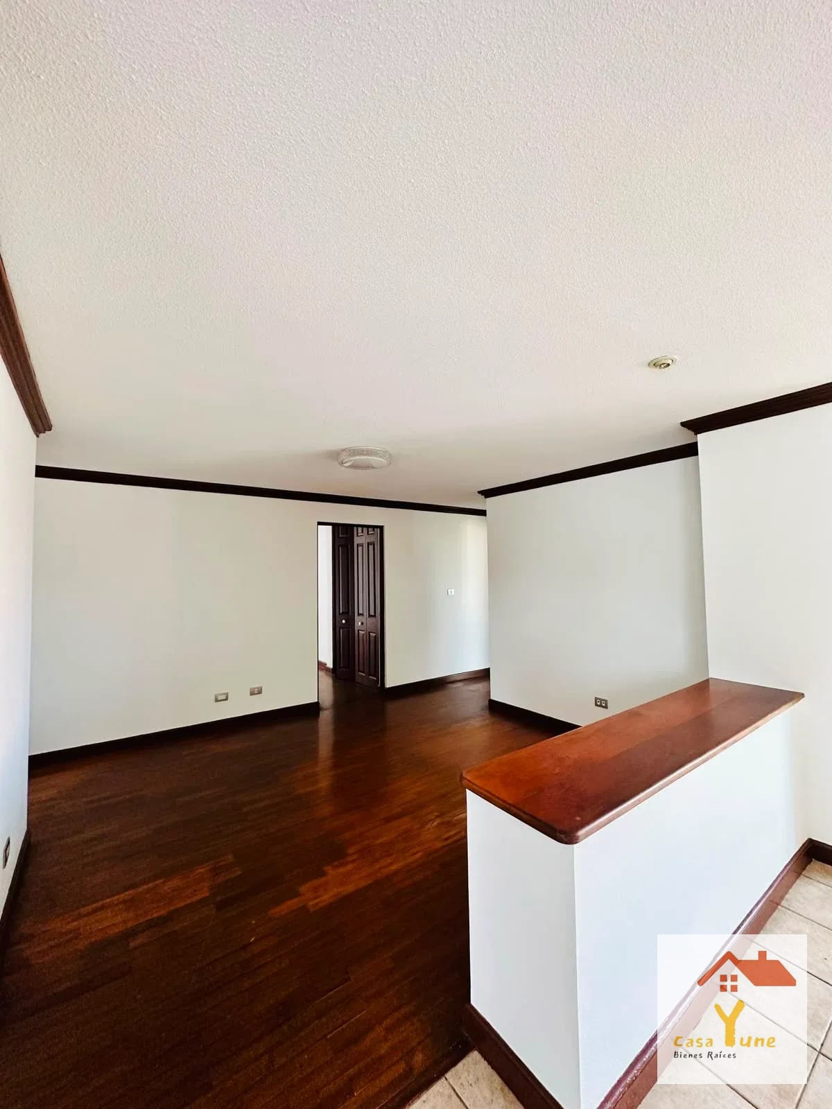 Apartamento en quiler zona 10 Diagonal 6 amplio cuarto de servicio — Apartamento en Alquiler en Zona 10, Guatemala, Ciudad — foto 4 de 12