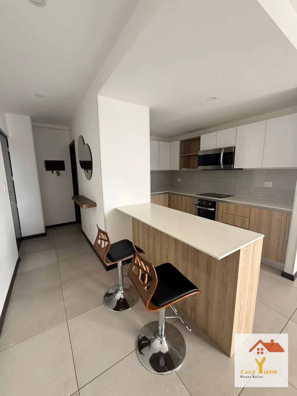 APARTAMENTO EN VENTA ZONA 10 MIRA semi amueblado — Apartamento en Venta en Mira, Zona 10, Guatemala, Ciudad — foto 10 de 14