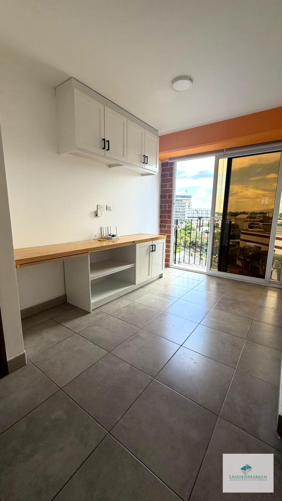 Moderno Apartamento Venta en Zona 4 — Apartamento en Venta en Modra, Zona 4, Guatemala, Ciudad — foto 1 de 11