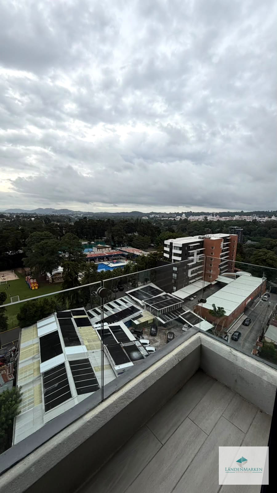 Alquiler de Apartamento en Zona 15 Edificio Parque 15 — Apartamento en Alquiler en Parque 15, Zona 15, Guatemala, Ciudad — foto 11 de 17