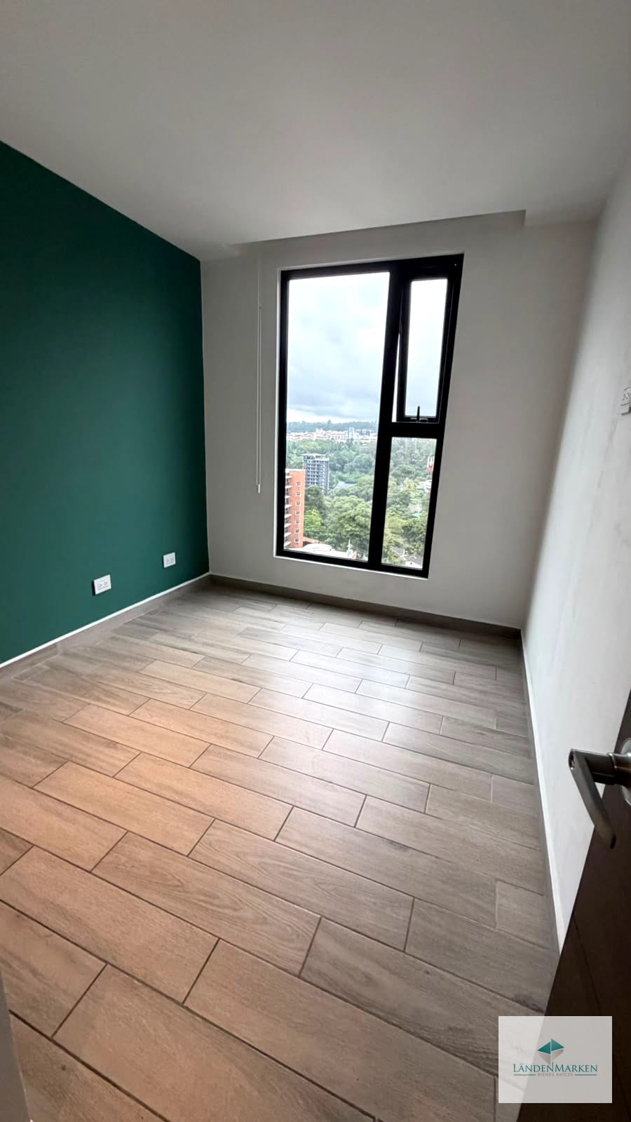 Alquiler de Apartamento en Zona 15 Edificio Parque 15 — Apartamento en Alquiler en Parque 15, Zona 15, Guatemala, Ciudad — foto 13 de 17