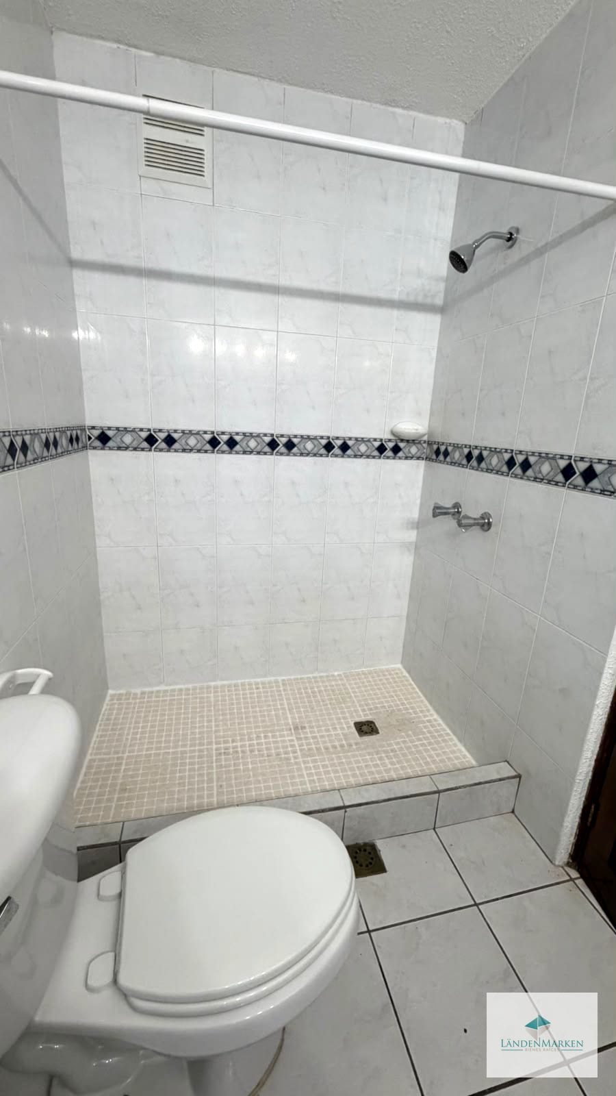 Apartamento en Venta de una Habitación en Zona 16 la Montaña — Apartamento en Venta en La Montaña, Zona 16, Guatemala, Ciudad — foto 5 de 16