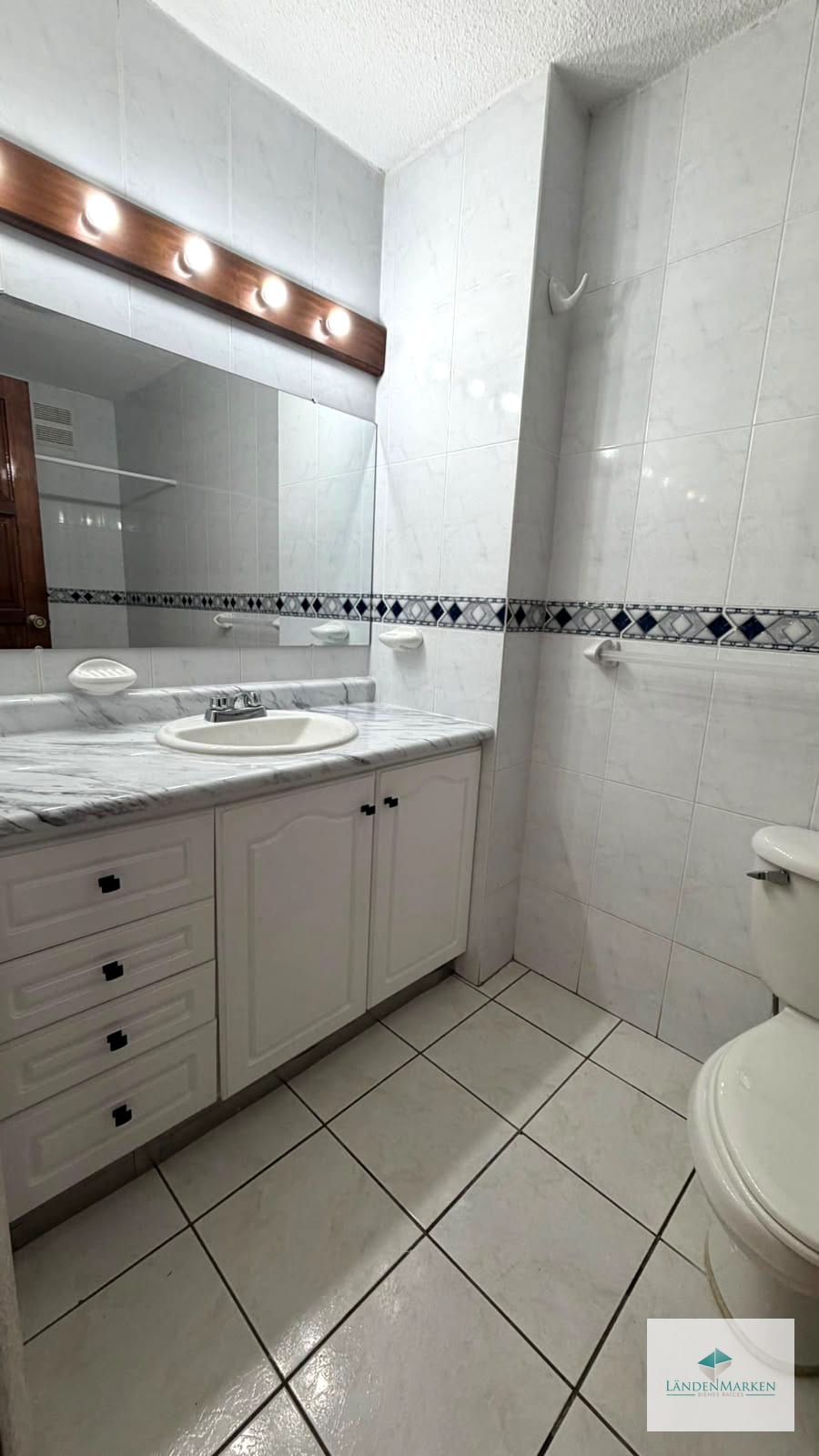 Apartamento en Venta de una Habitación en Zona 16 la Montaña — Apartamento en Venta en La Montaña, Zona 16, Guatemala, Ciudad — foto 12 de 16