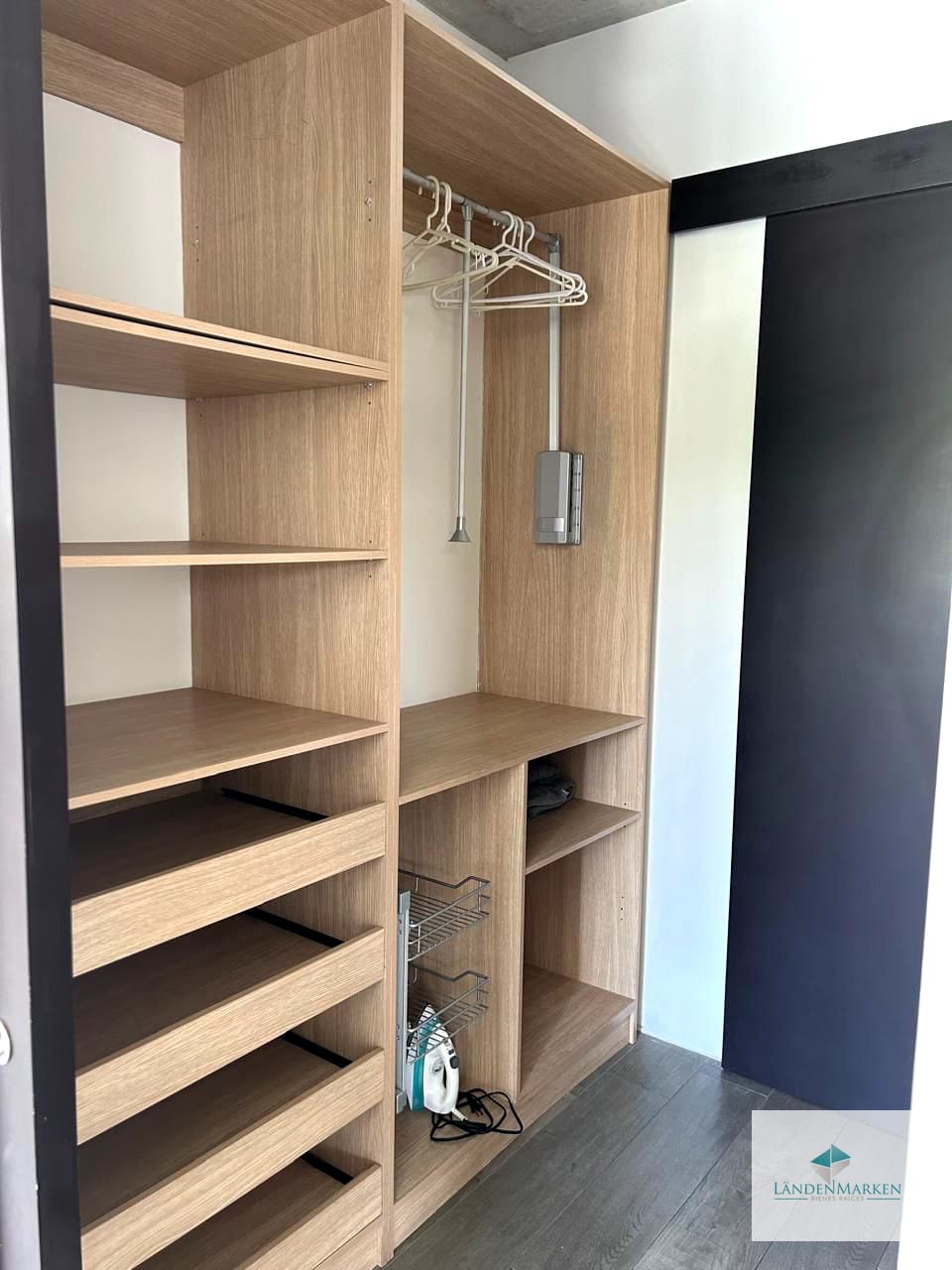 Venta de Apartamento Amueblado y Equipado en Shift de Cayalá Zona 16 — Apartamento en Venta en shift cayala, Zona 16, Guatemala, Ciudad — foto 4 de 15