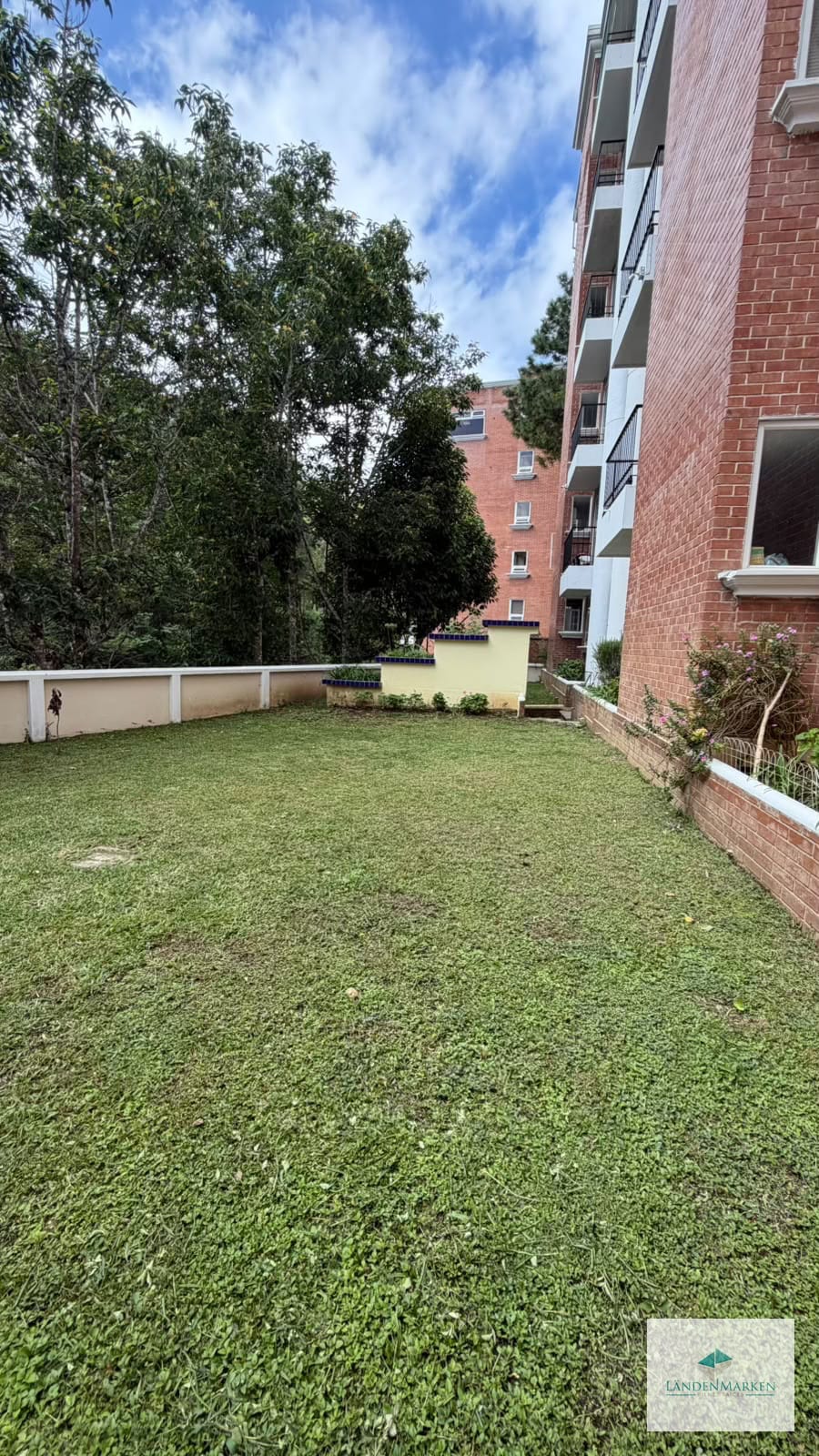 Alquiler de Apartamento de una Habitación en Zona 16 la Montaña — Apartamento en Alquiler en La Montaña, Zona 16, Guatemala, Ciudad — foto 2 de 16