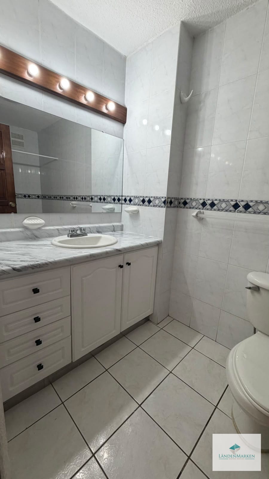 Alquiler de Apartamento de una Habitación en Zona 16 la Montaña — Apartamento en Alquiler en La Montaña, Zona 16, Guatemala, Ciudad — foto 12 de 16
