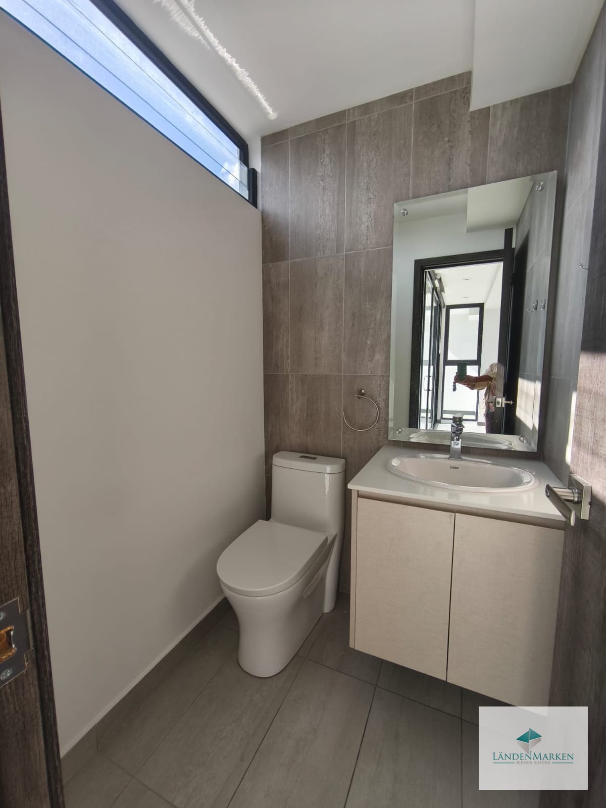 Venta de Apartamento para Inversión en Zona 15 Vh 2 — Apartamento en Venta en Morea, Zona 15, Guatemala, Ciudad — foto 10 de 15