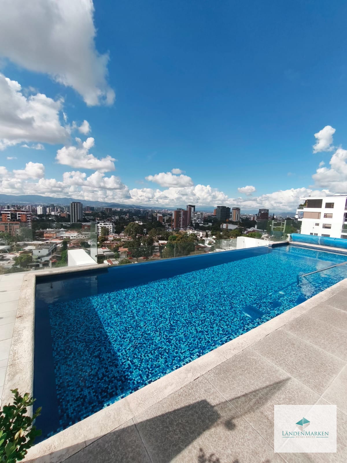 Venta de Apartamento para Inversión en Zona 15 Vh 2 — Apartamento en Venta en Morea, Zona 15, Guatemala, Ciudad — foto 11 de 15