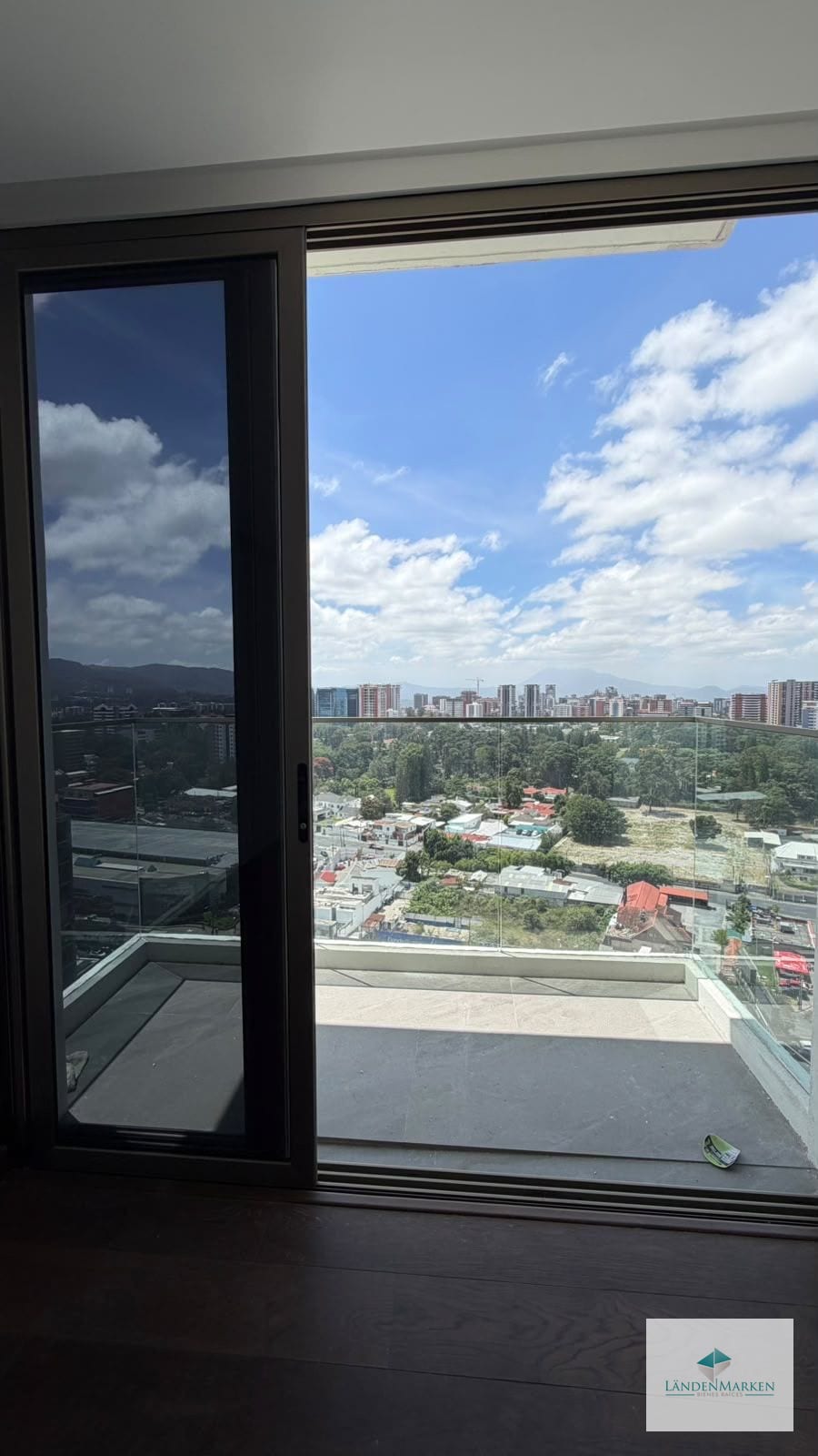 Venta de Apartamento para Estrenar en Edificio Zona 10 — Apartamento en Venta en Atarah, Zona 10, Guatemala, Ciudad — foto 9 de 14
