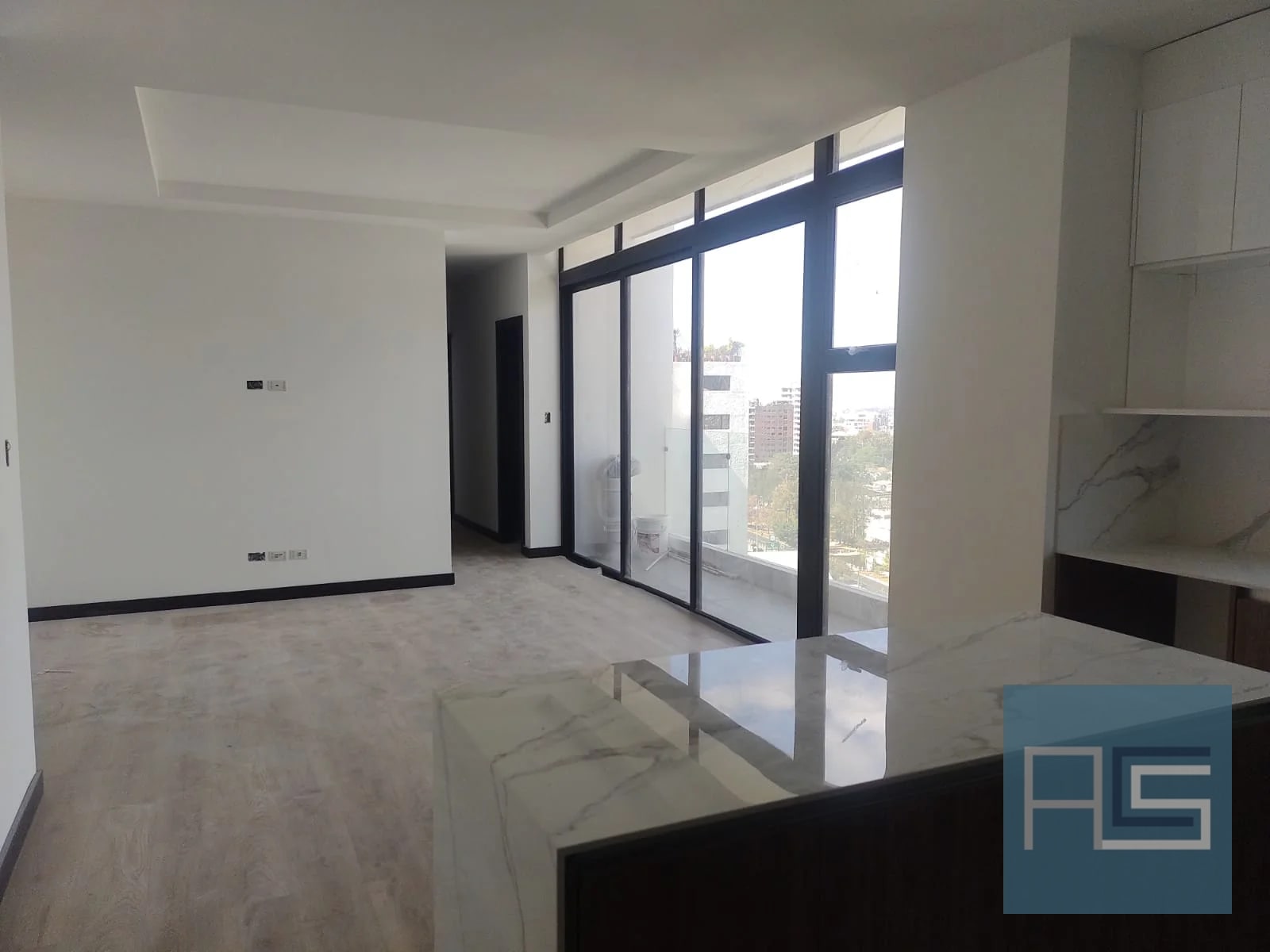 Moderno Apto en Renta, nivel alto, para estrenar de 3 habitaciones con habitación de servicio, VHII zona 15 — Apartamento en Alquiler en Arles, Zona 15, Guatemala, Ciudad — foto 1 de 15