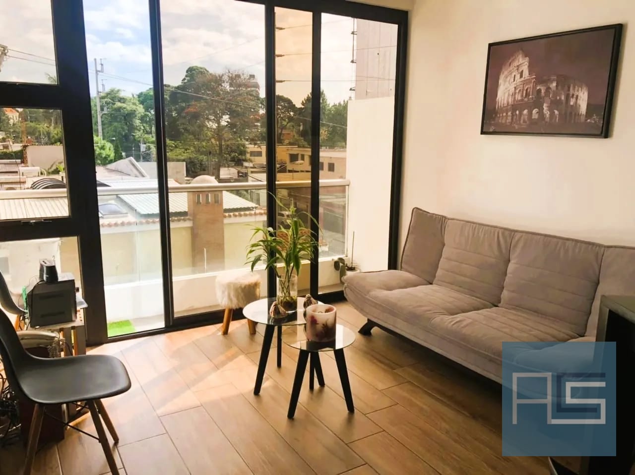VENTA DE APARTAMENTO 1 HABiTACIÓN, AMUEBLADO EN VENTA EN ZONA 10 — Apartamento en Venta en Zona 10, Guatemala, Ciudad — foto 1 de 16