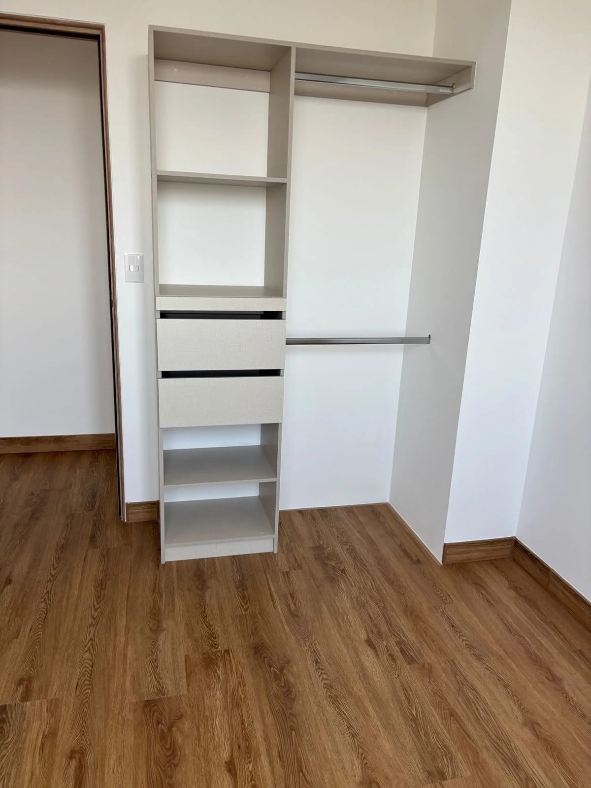 Apartamento en Renta en Vertical el Zapote, Zona 2, Guatemala — Apartamento en Alquiler en El Zapote, Zona 2, Guatemala, Ciudad — foto 4 de 13