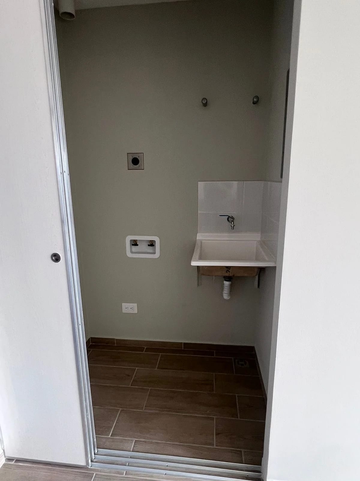 VENTA/RENTA APARTAMENTO ZONA 12 — Apartamento en Venta en Andares Doce, Zona 12, Guatemala, Ciudad — foto 8 de 9