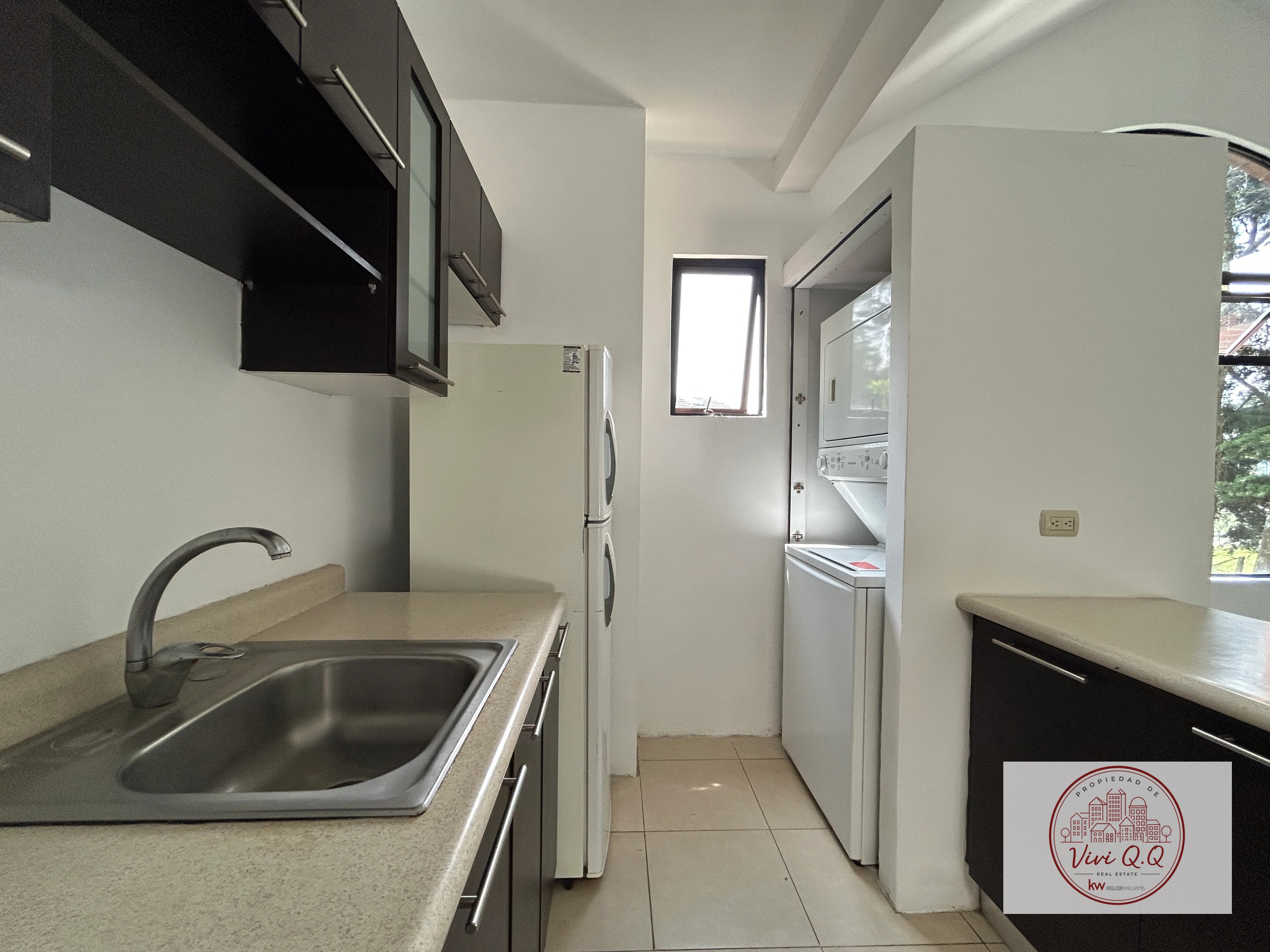 Apartamento en Renta cerca Sporta y UNIS — Apartamento en Alquiler en Villa Cafetto, Carretera a El Salvador, Guatemala, Ciudad — foto 6 de 16
