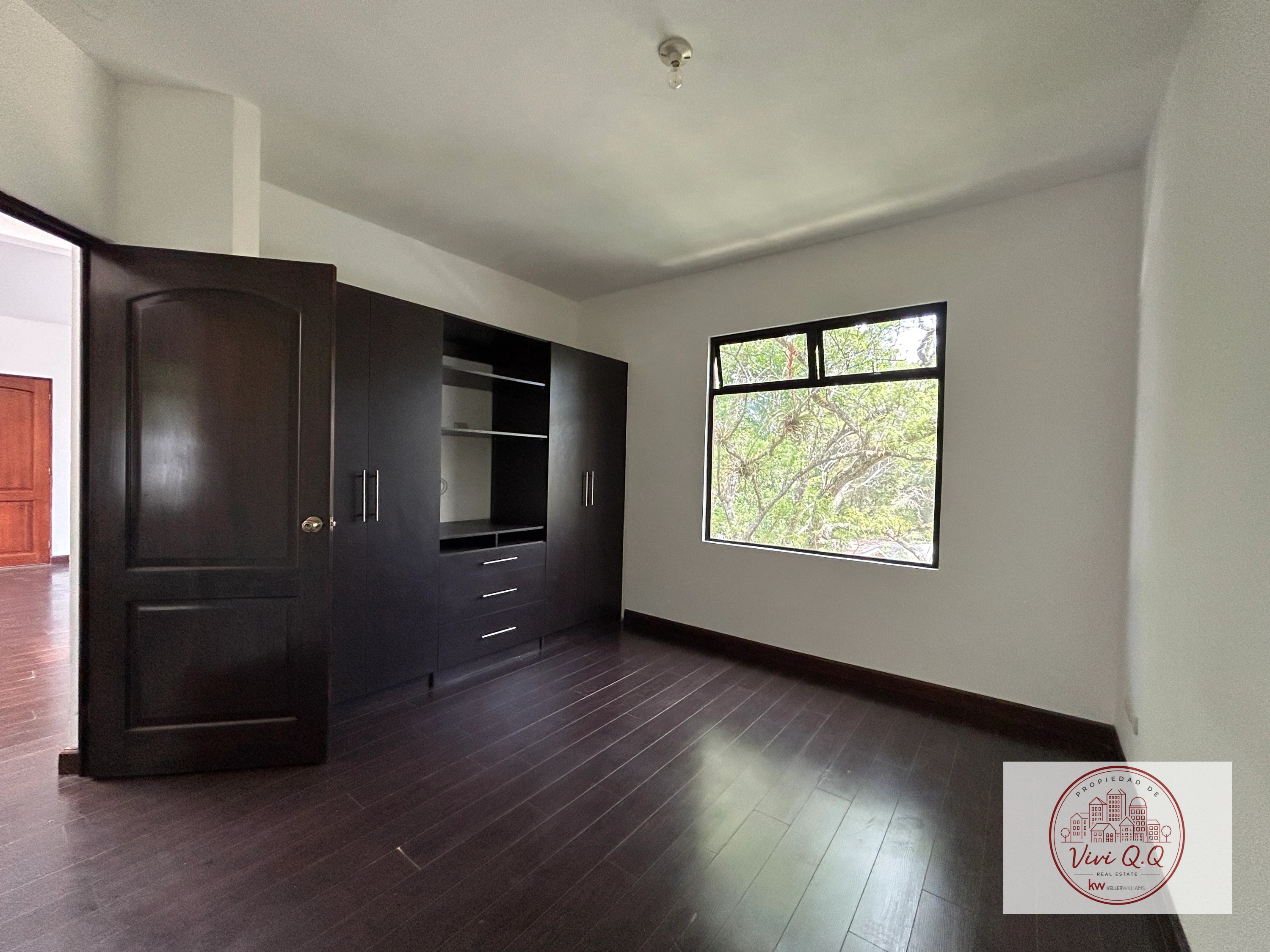 Apartamento en Renta cerca Sporta y UNIS — Apartamento en Alquiler en Villa Cafetto, Carretera a El Salvador, Guatemala, Ciudad — foto 8 de 16
