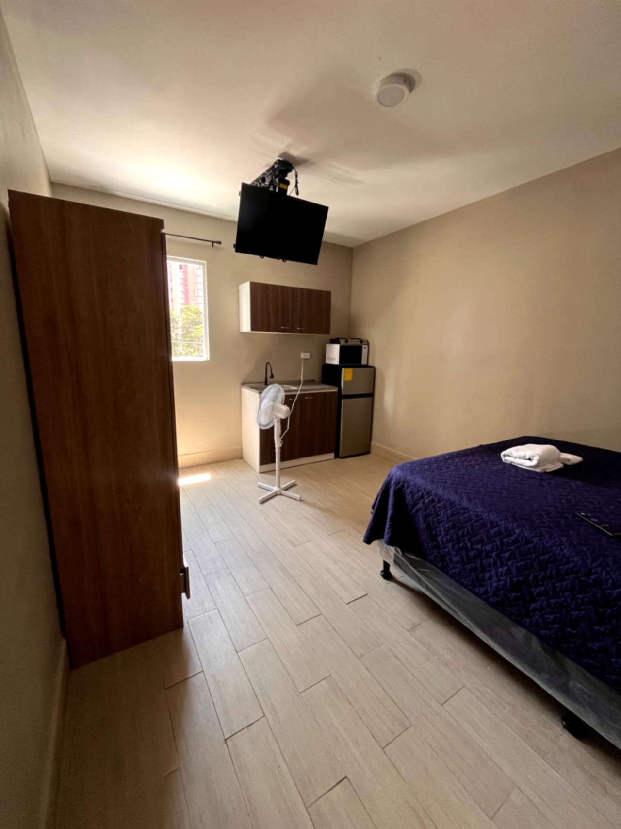 Apartamento amueblado tipo Studio en Renta Villa Sicilia — Apartamento en Alquiler en Zona 10, Guatemala, Ciudad — foto 6 de 9